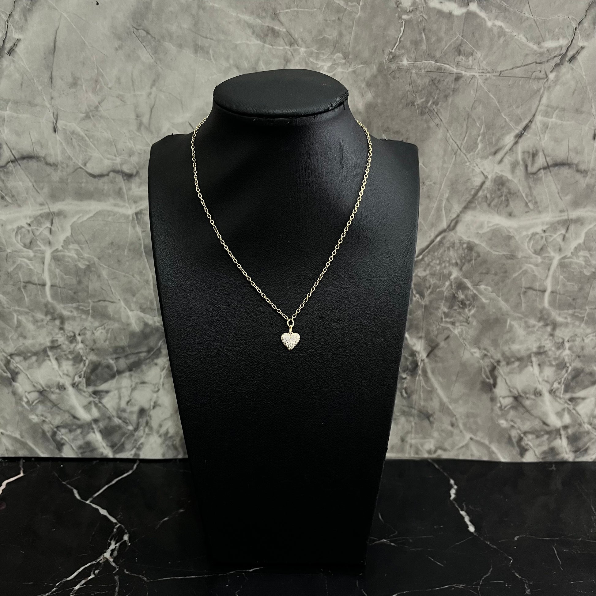 Cadena con corazón