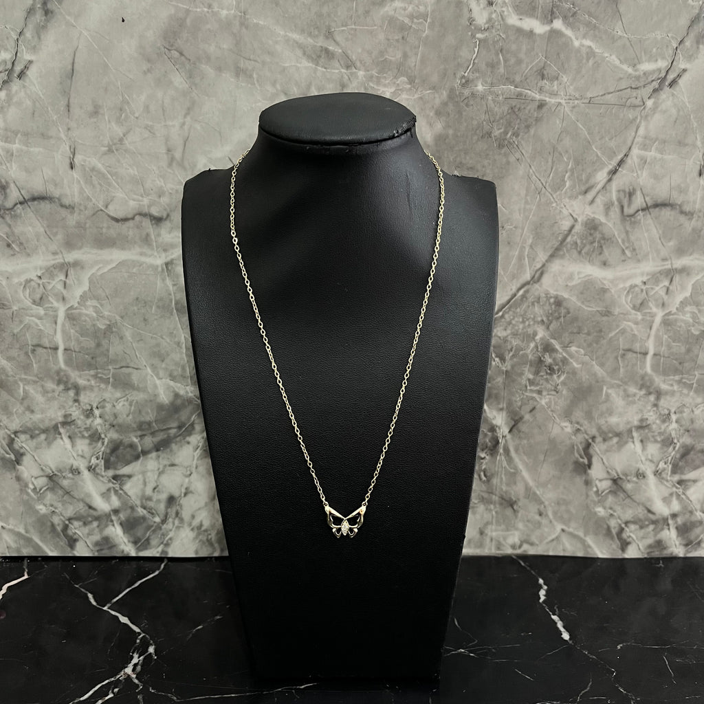 Cadena con mariposa